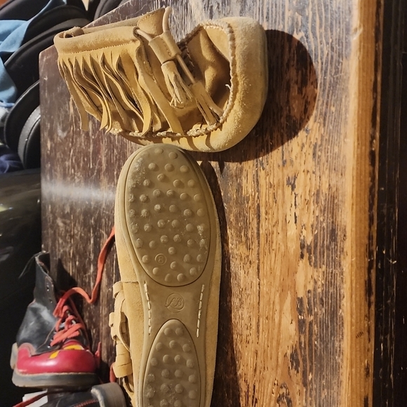 Lucky brand suede leather moccasins with drawstring at ankle - Picture 3 of 4